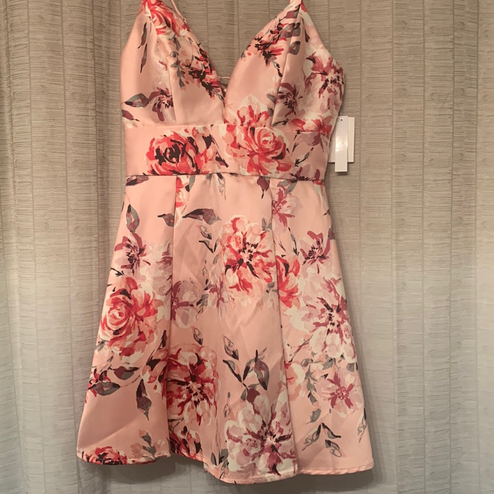 NWT-Speechless-Baby Pink Homecoming Dress